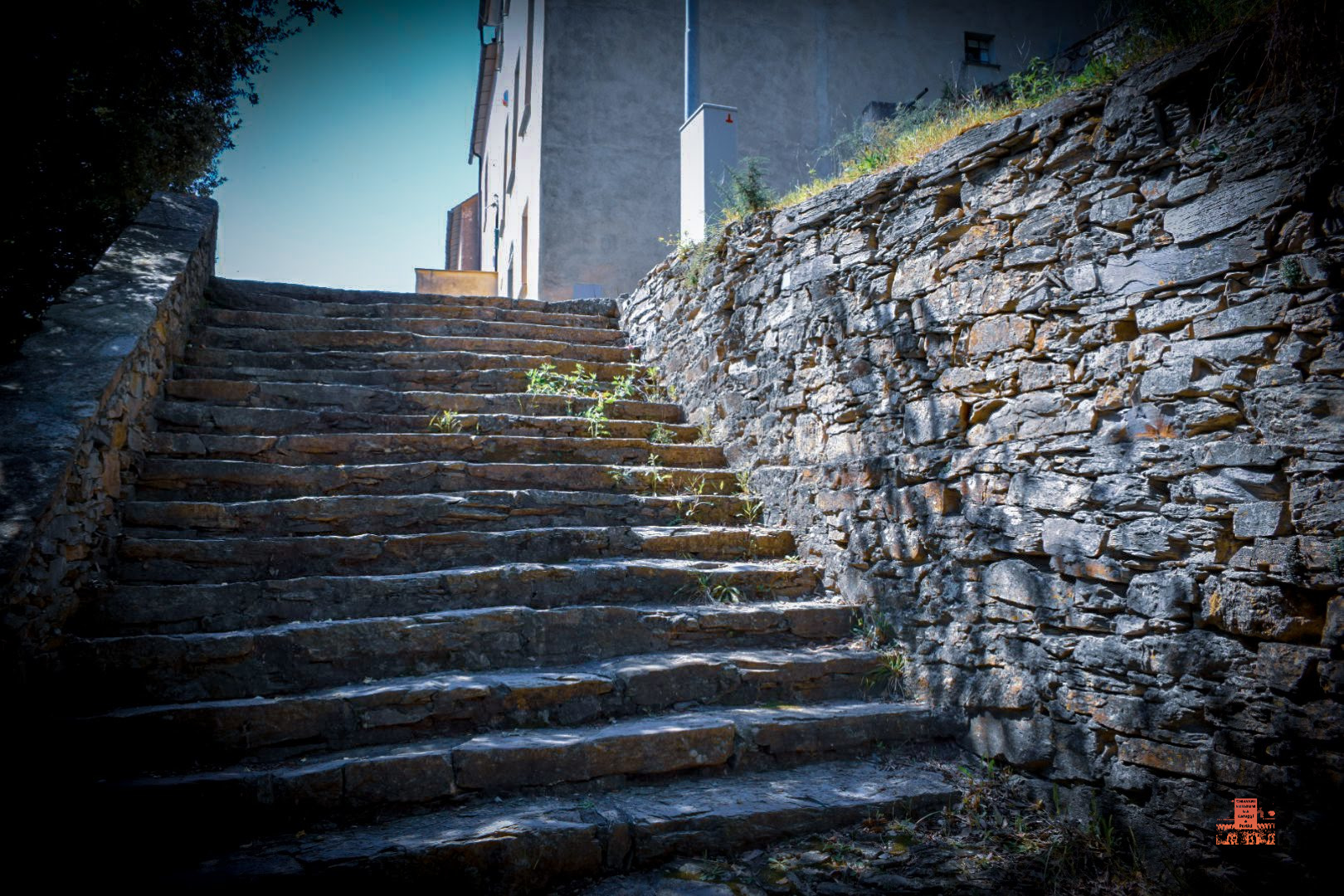 BELLA SCALINATA DI PIETRA LOCALITA' LE GRAZIE CHIAVARI